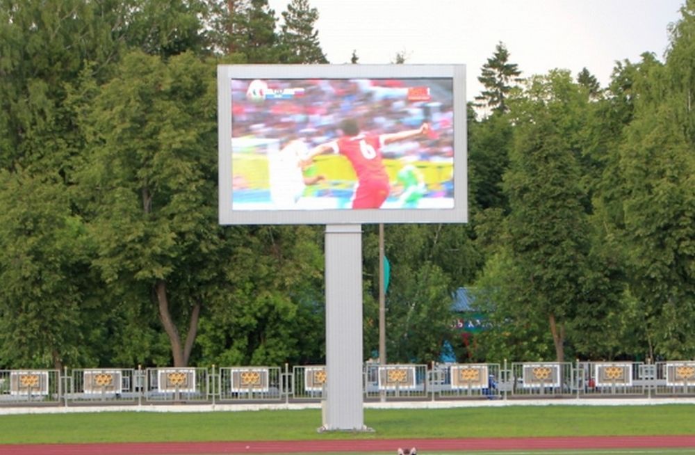 На большом экране Чемпионат мира добавил работы фан-зоне на "Икаре"